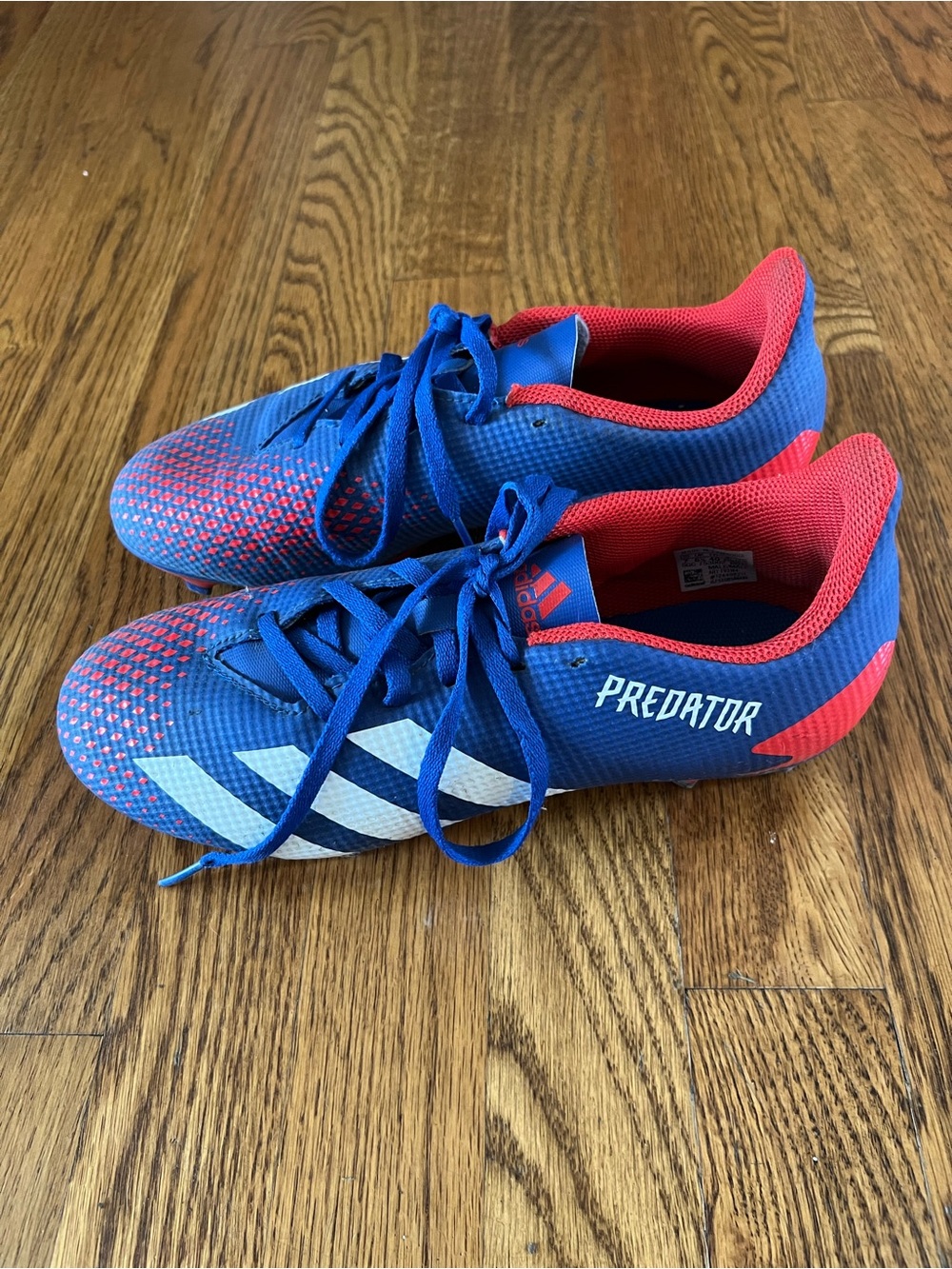 Adidas Predator Women's Size 7 Soccer Cleats Shoes Blue Red